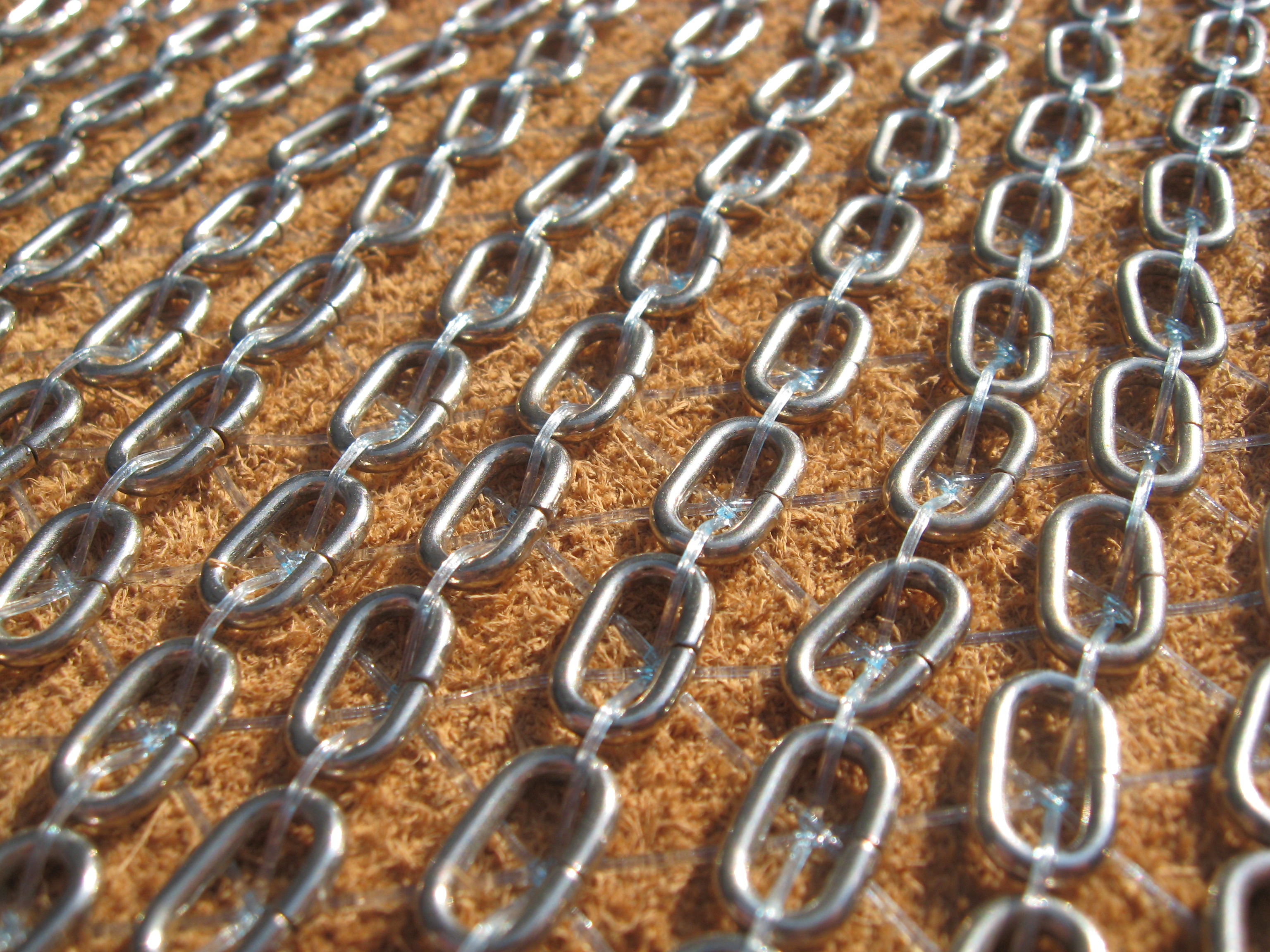 Bachelorarbeit — Textilexperiment und Materialstudie